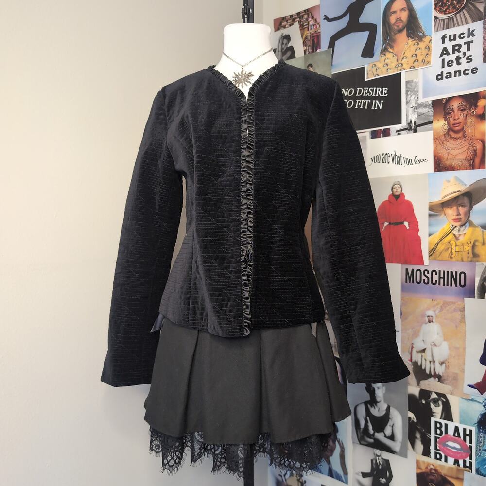 Quilted Velvet Ruffle Trim Jacket Vintage
